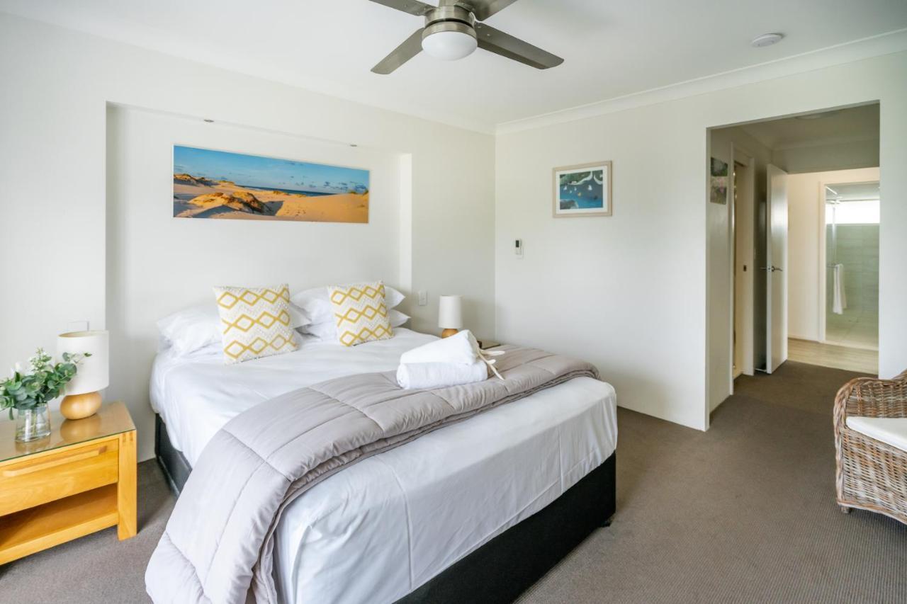 Cashelmara Beachfront Apartments Gold Coast Exterior photo