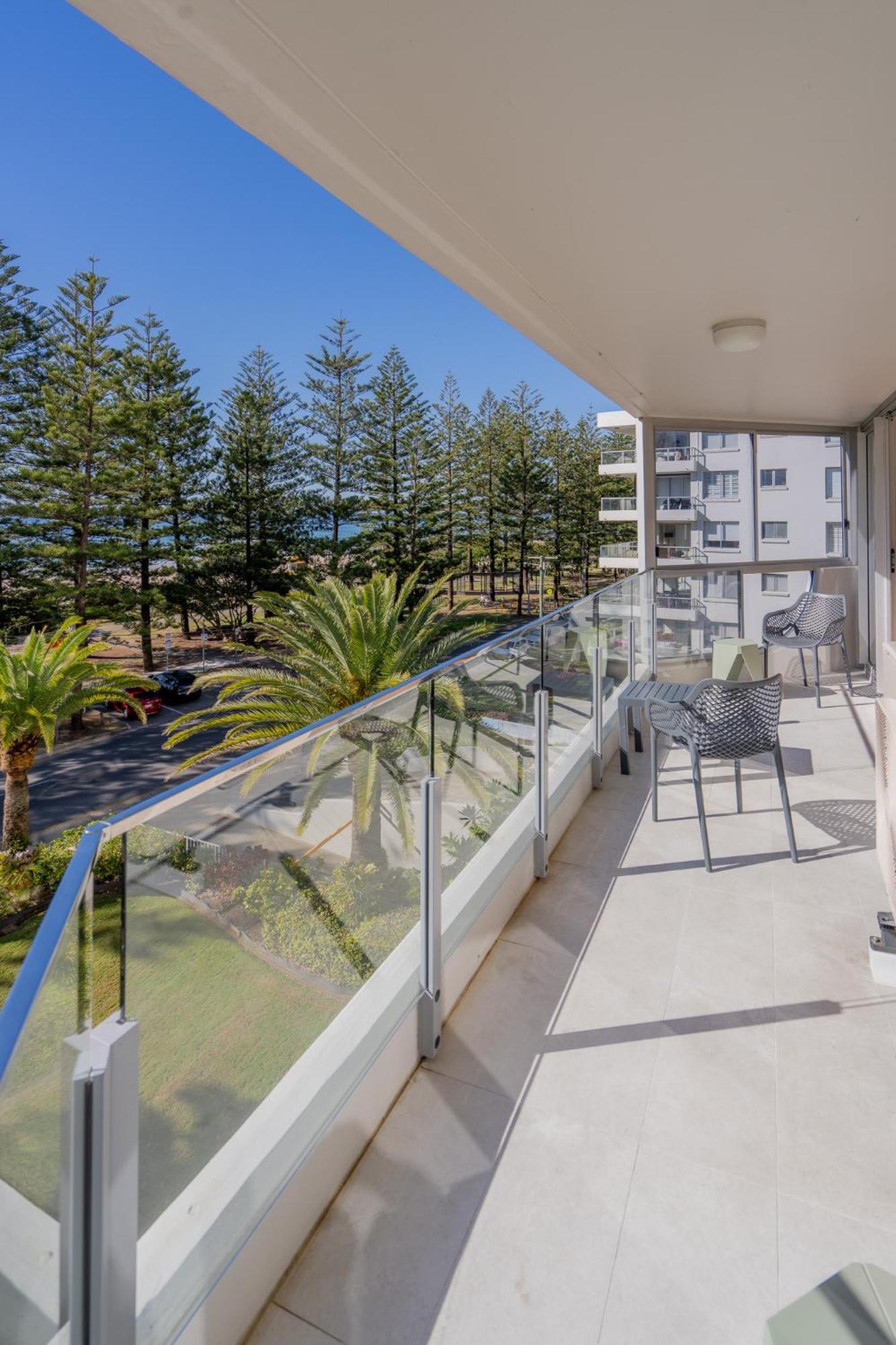 Cashelmara Beachfront Apartments Gold Coast Exterior photo