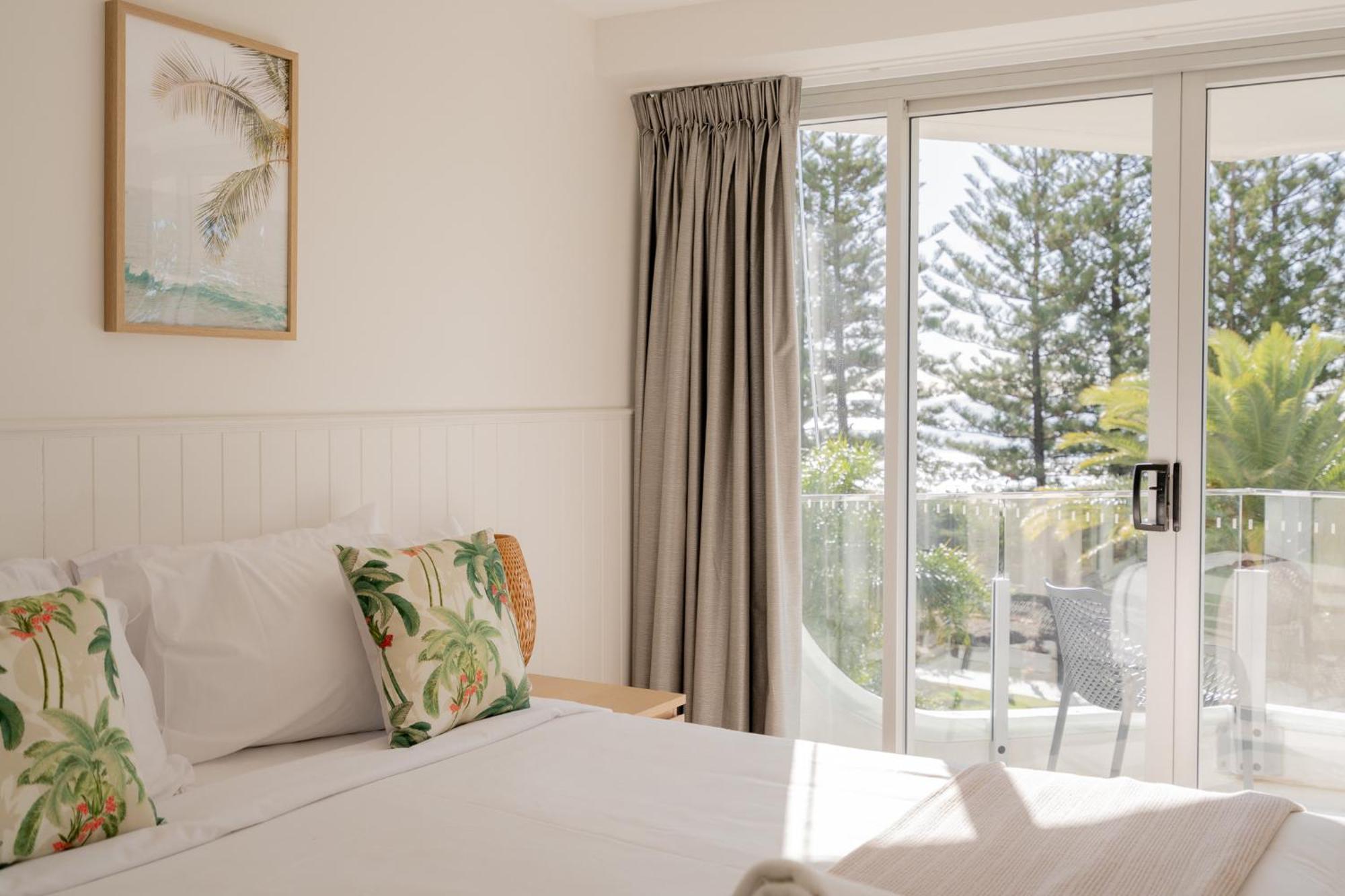 Cashelmara Beachfront Apartments Gold Coast Exterior photo