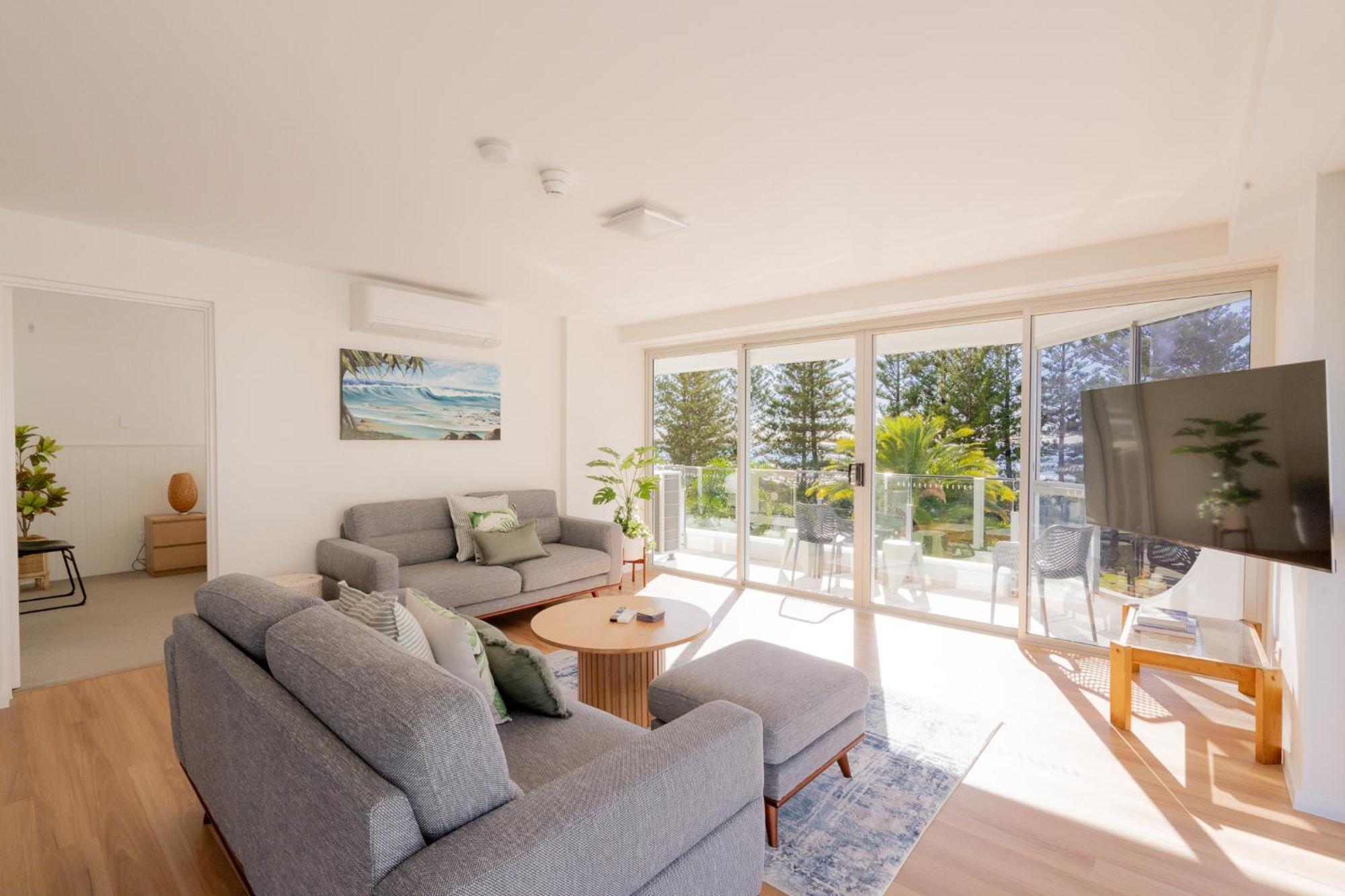 Cashelmara Beachfront Apartments Gold Coast Exterior photo